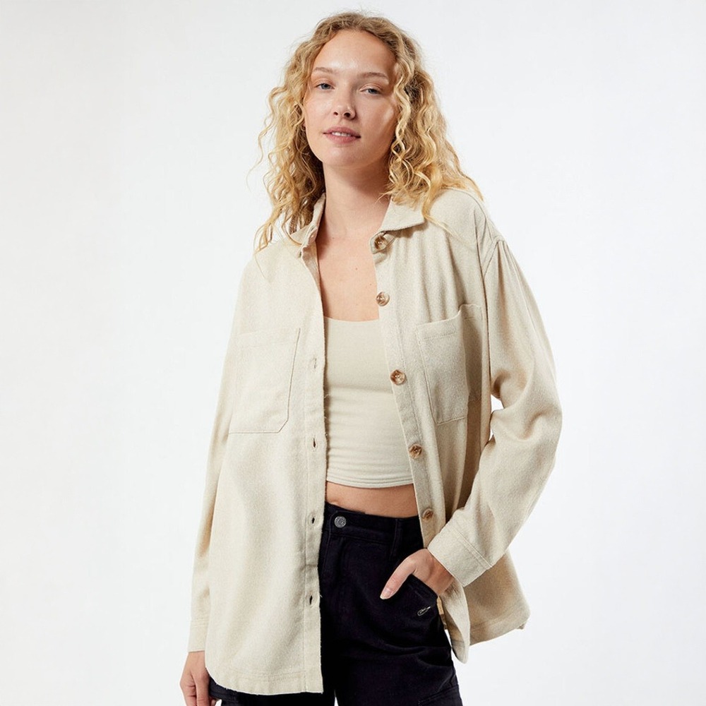 Rhythm | Oyster Knit Oversized Relaxed Fit Shacket Top in Cream Size‎ Small